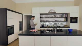 Küche: Gastgeber =Trainer