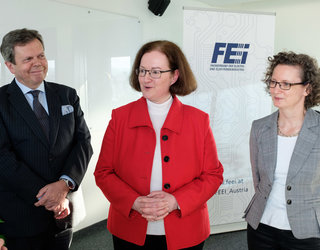 1.000 Euro statt Blumen 2018 Francoise Porchet Thales Astl